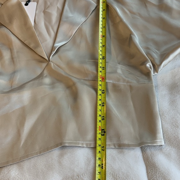 NWT RO&DE silky slightly cropped blouse - Picture 11 of 13